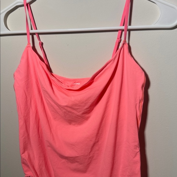 SKIMS Fits Everybody Cami Square Neck Bodysuit in Neon Coral - L - Picture 2 of 3